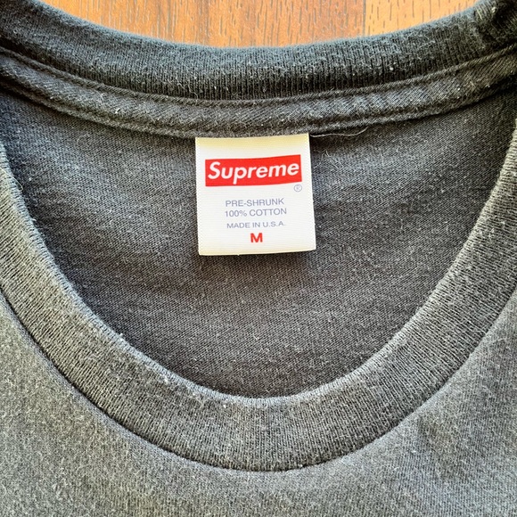 2015 Supreme Tee - Picture 3 of 4